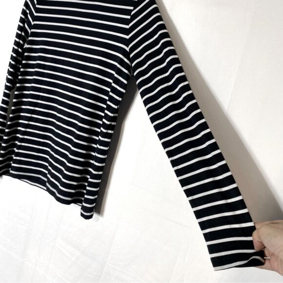 Banana Republic Threadsoft Black White Striped Long Sleeve Turtleneck Shirt M - Picture 12 of 14